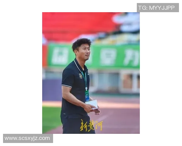 山东足球队新任教练上任引发球迷热议期待新赛季表现 山东足球队新任教练上任引发球迷热议期待新赛季表现